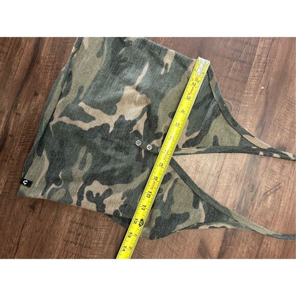 True Religion Camo Halter Crop Top, Sz Medium - Picture 4 of 10